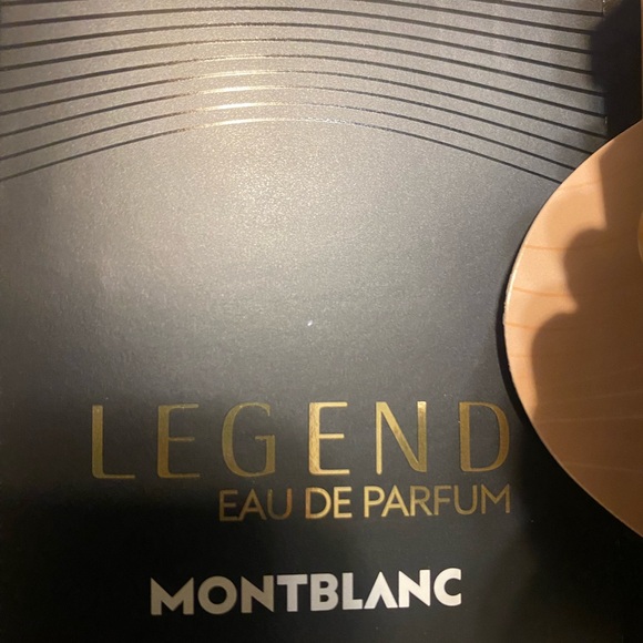 Assorted Fragrance Sample Set - Picture 6 of 12